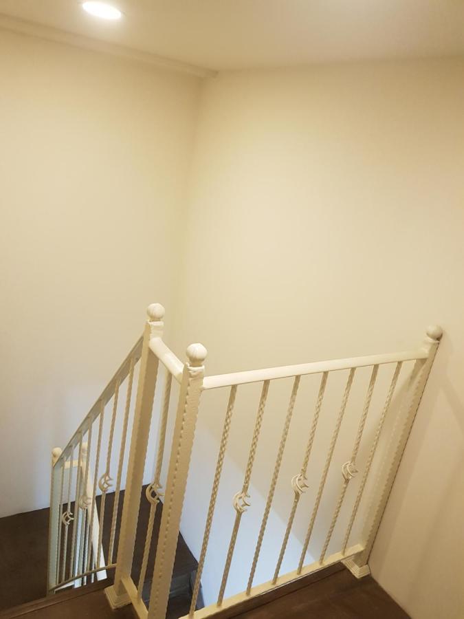 Daire Central Apartment Baku *
