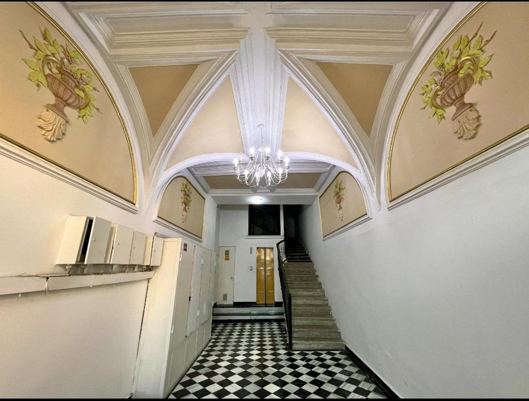 Central Apartment Baku Daire *